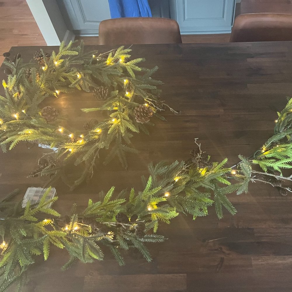 Pottery Barn Wreath & Garland